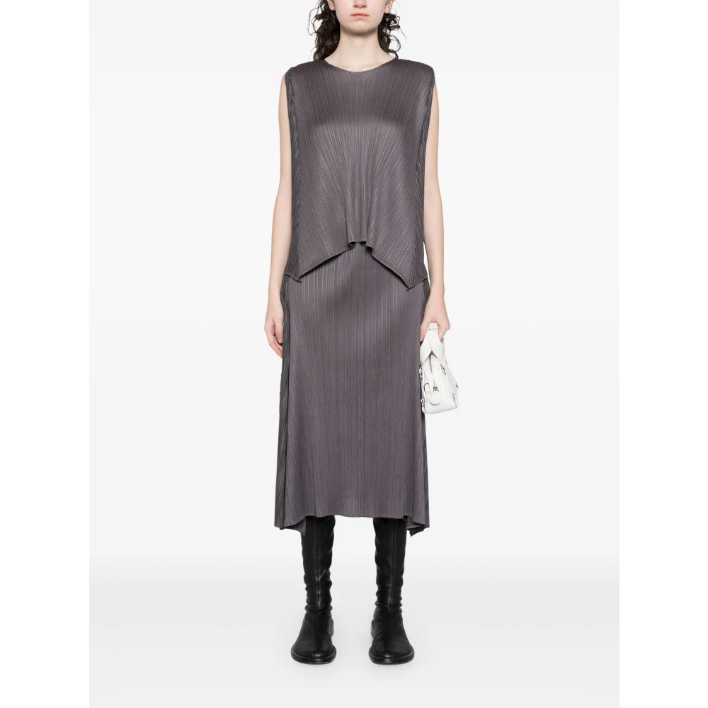 Issey Miyake Stijlvolle Geplooide Rok voor Vrouwen Gray Dames