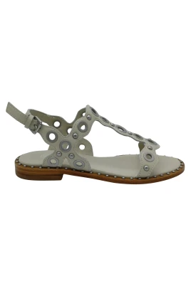 Metallprydd lädersandal