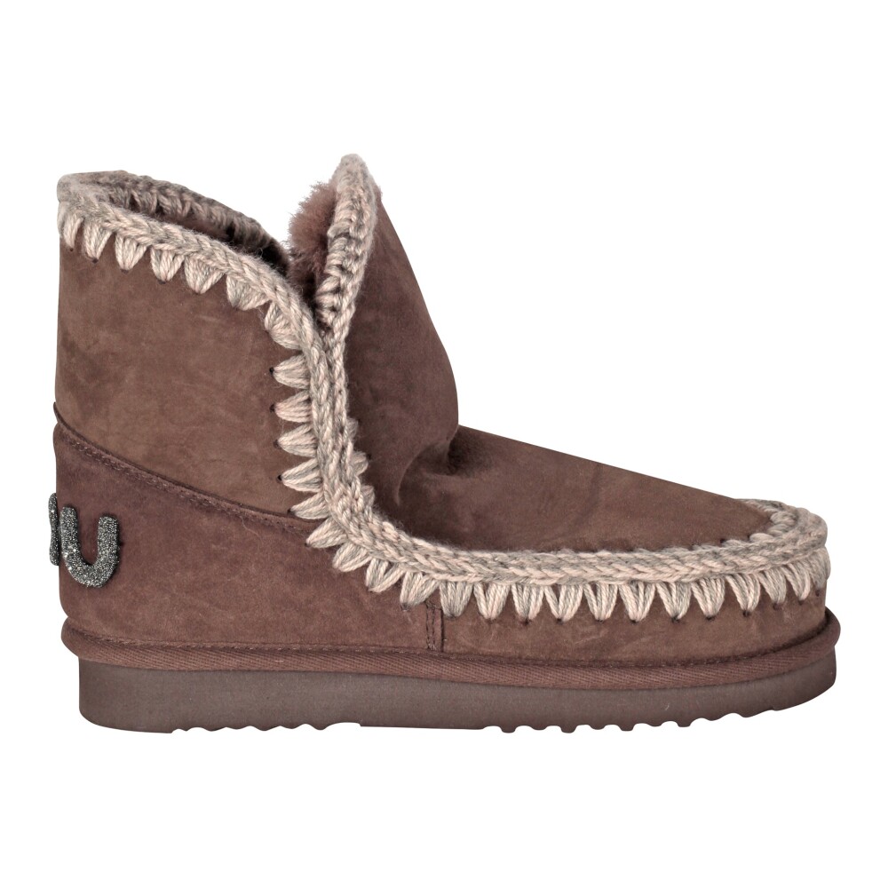 Shop fashion from Mou