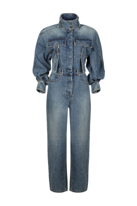 combinaison-en-denim-avec-col-haut