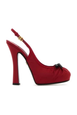 Röda Satin Högklackade Pumps