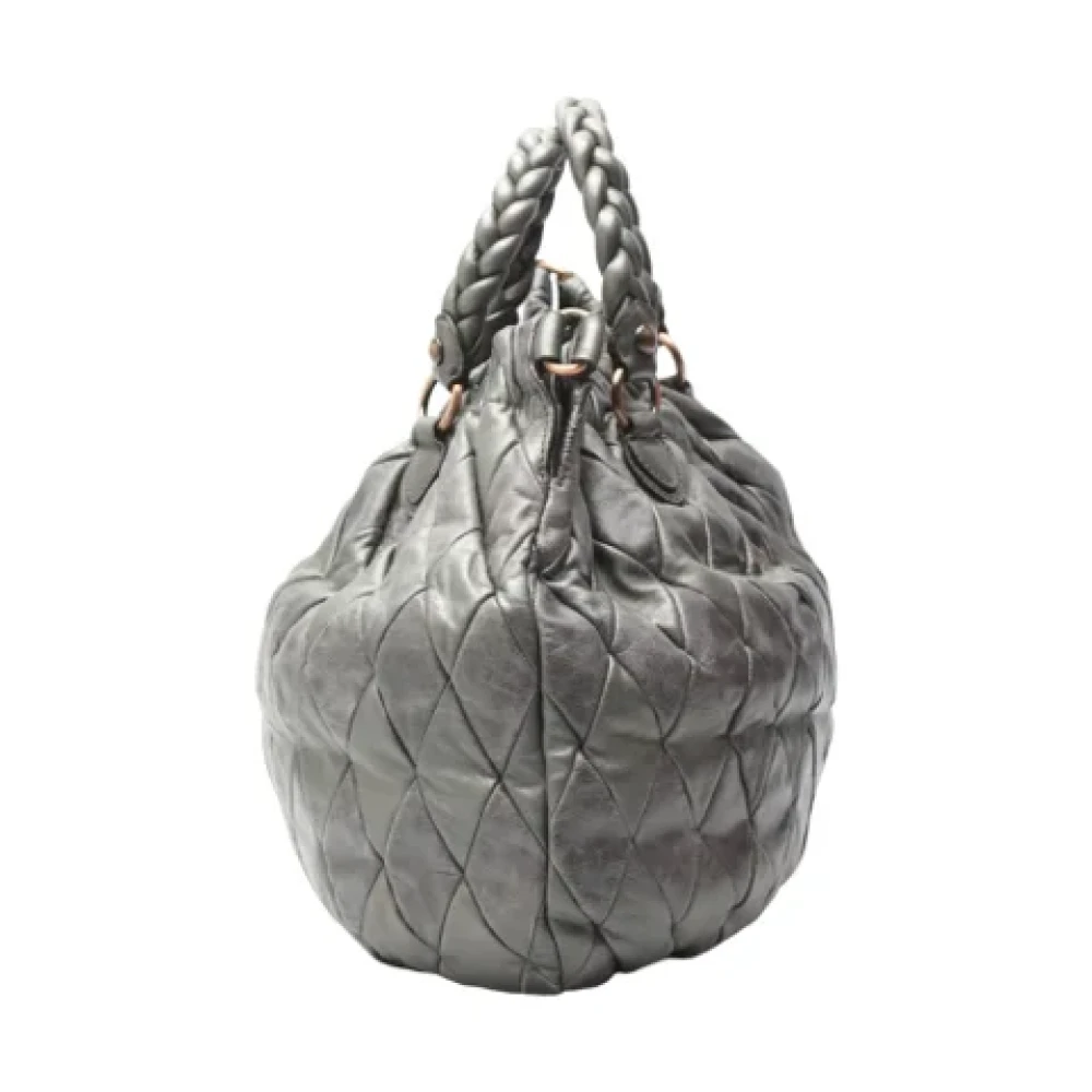 Miu Pre-owned Leather shoulder-bags Gray Dames