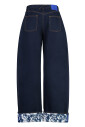 loose-fit-jeans