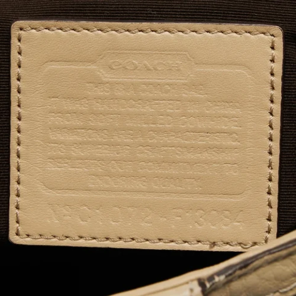 Coach Pre-owned Leather totes Beige Dames