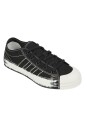 baskets-en-toile-bout-en-caoutchouc-creme