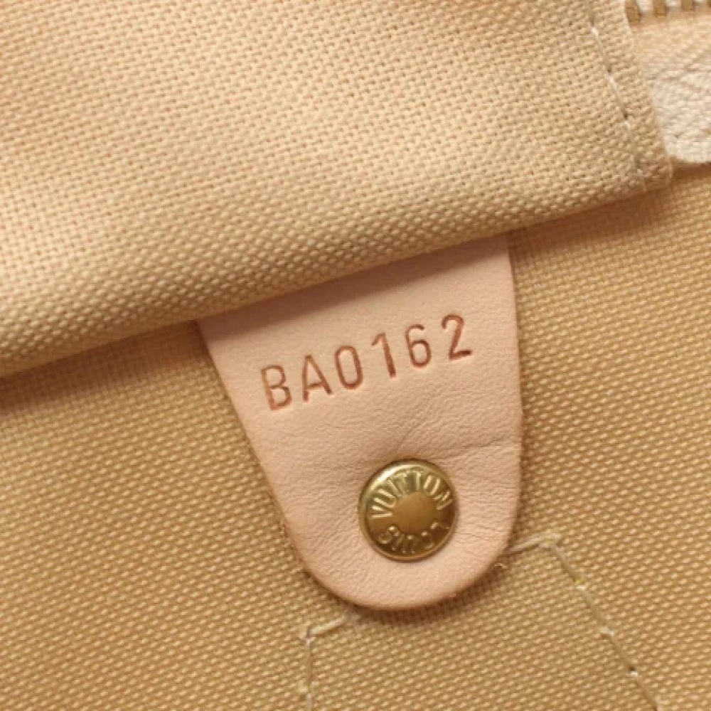 Louis Vuitton Vintage Pre-owned Leather handbags White Dames