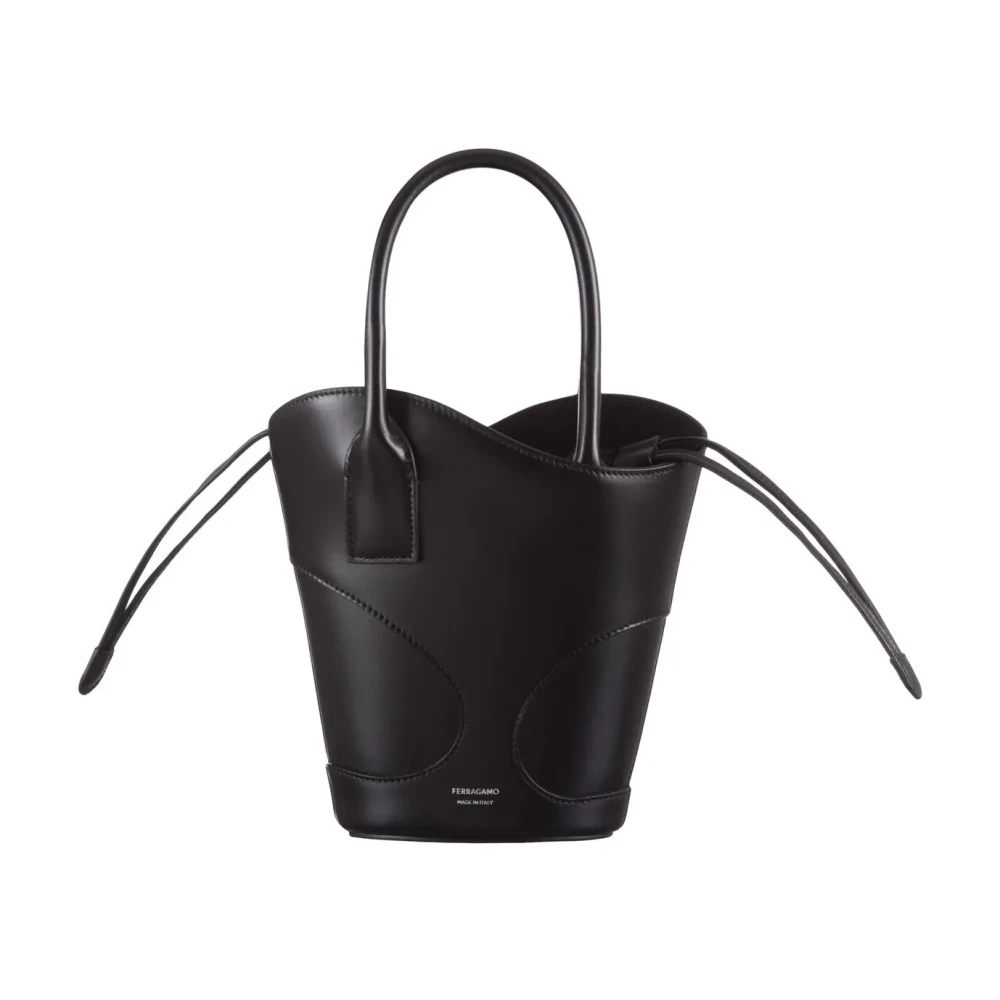 Salvatore Ferragamo Stijlvolle Leren Tas voor Dagelijks Gebruik Black Dames