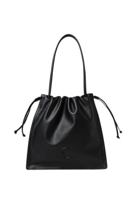 black-leather-drawstring-shoulder-bag