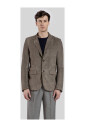 blazer-en-daim-leger-avec-poitrine-unique
