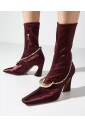 crescent-stretch-boot-short