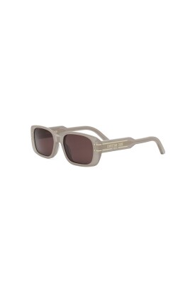 signature-glasses-with-top-notch-quality