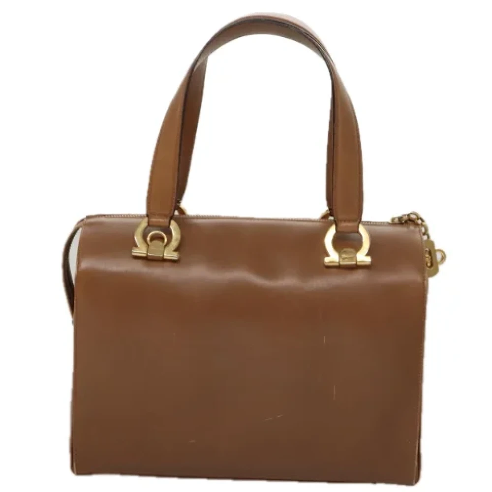 Salvatore Ferragamo Pre-owned Leather handbags Beige Dames