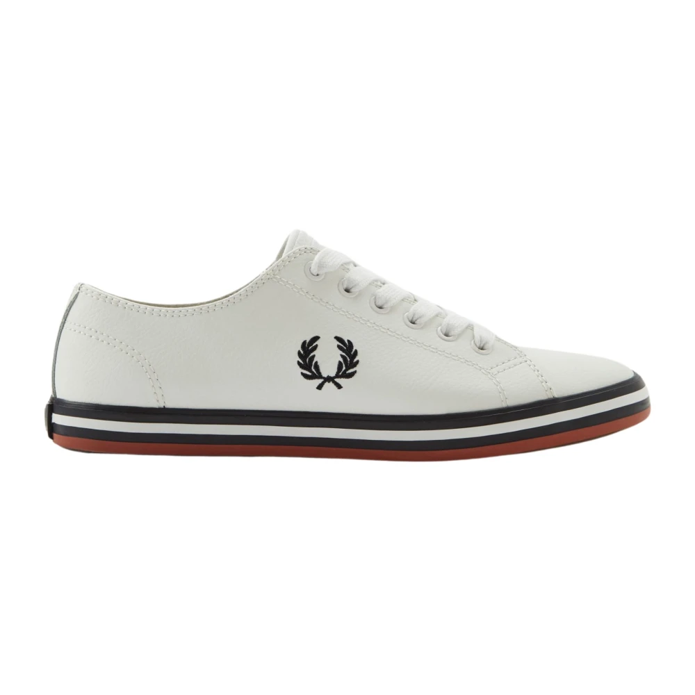 Sneakers classiques en cuir avec broderie de laurier Fred Perry Femme Miinto