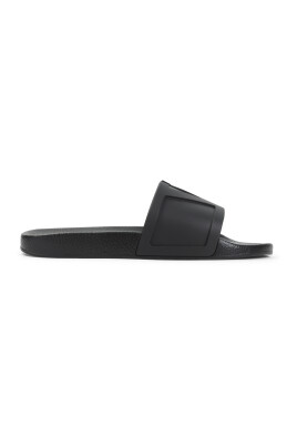 luxury-black-slippers-aw25