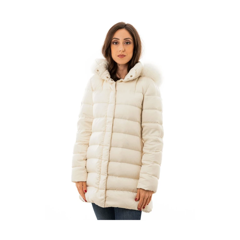 Herno Crème Gewatteerde Parka met Afneembare Capuchon White Dames