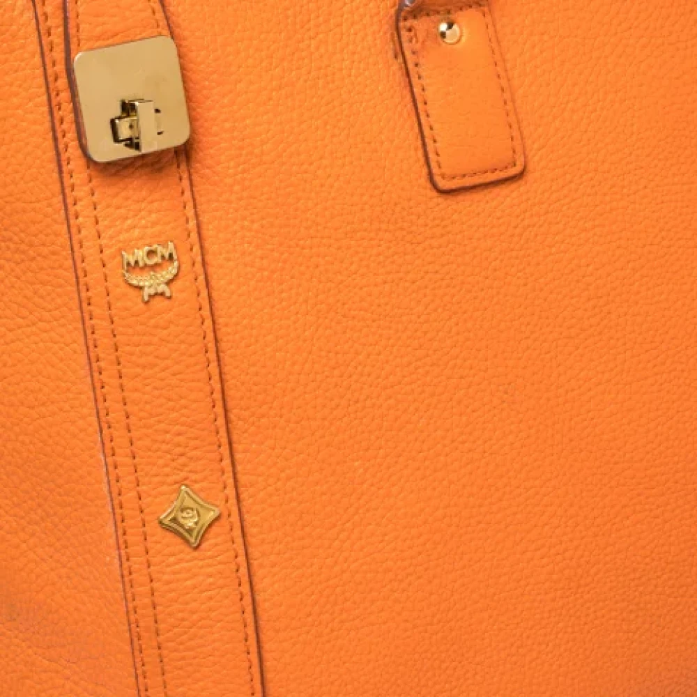 MCM Pre-owned Leather totes Orange Dames