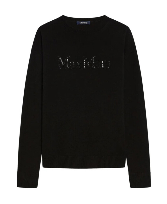 stylish-sweaters-for-every-occasion