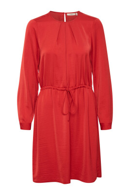 feminine-rusty-red-dress-with-tie-waist