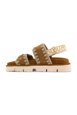Sandal med logotypapplikation