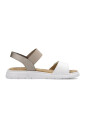 witte-open-platte-sandalen