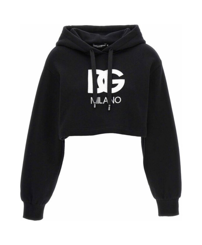 zwarte-hoodie-met-geborduurd-logo