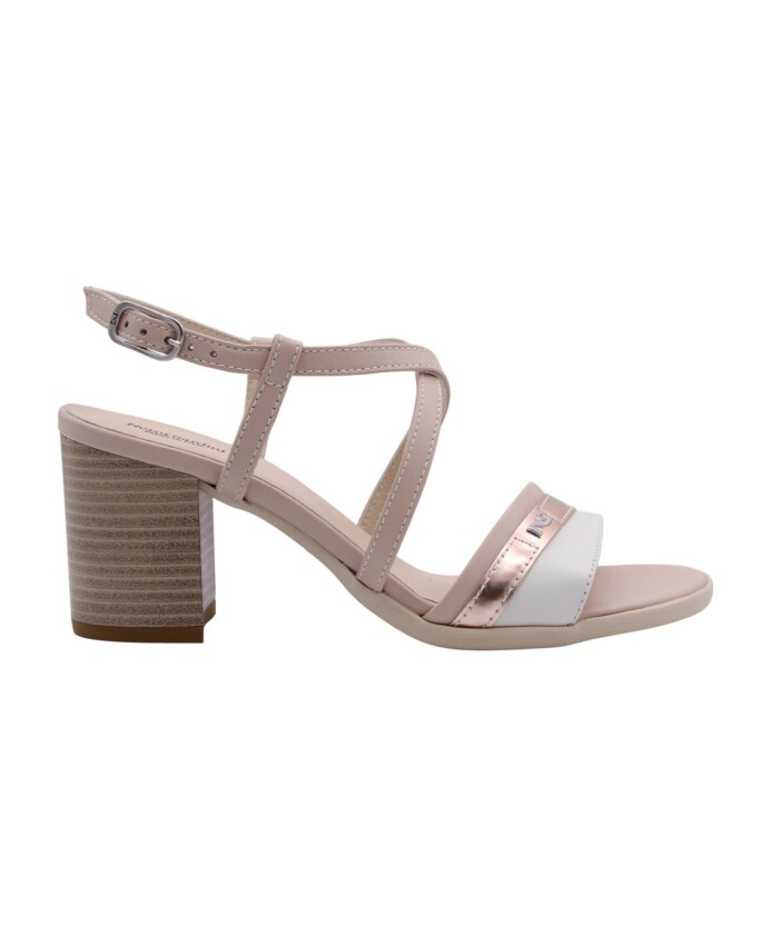 stylish-sandals-for-women