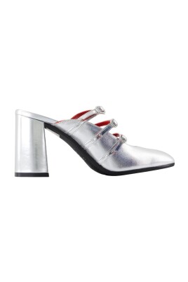 silver-leather-fatale-sandals