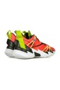 high-top-basketball-shoe