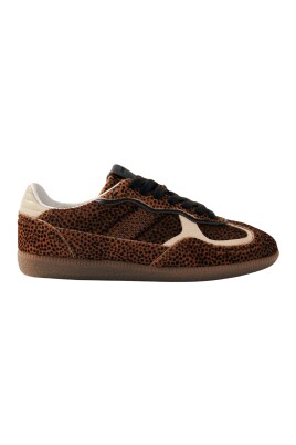 tb-490-rife-soft-tan-leather-sneakers
