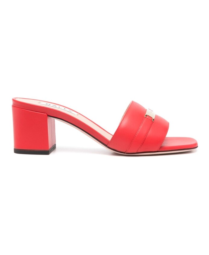 klaprood-blokhak-sandalen