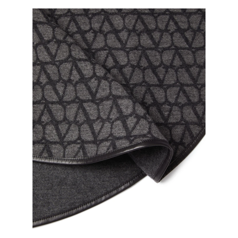 Valentino Garavani Iconographe Jacquard Wol Poncho Gray Dames