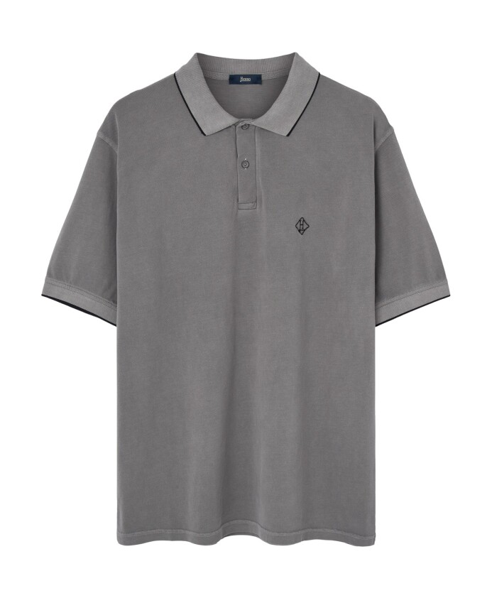 grey-t-shirts-and-polos