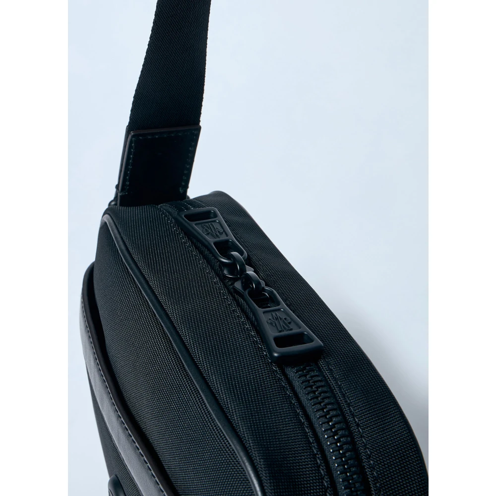Moncler Crossbody tas met leren afwerking Black Heren