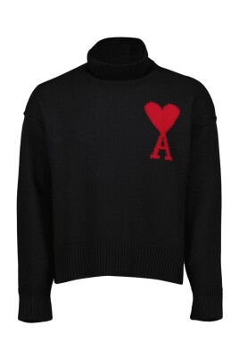 black-heart-sweater-spring-summer-2025-collection