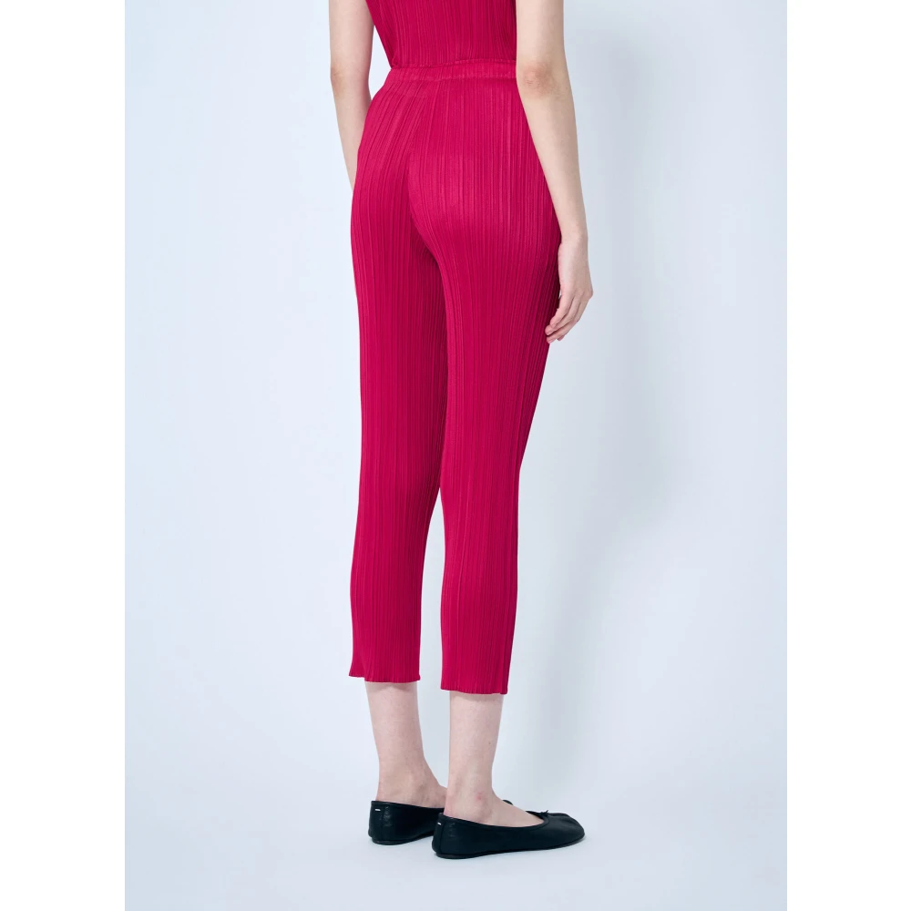 Issey Miyake Elastische Taille Geplooide Tapered Broek Red Dames