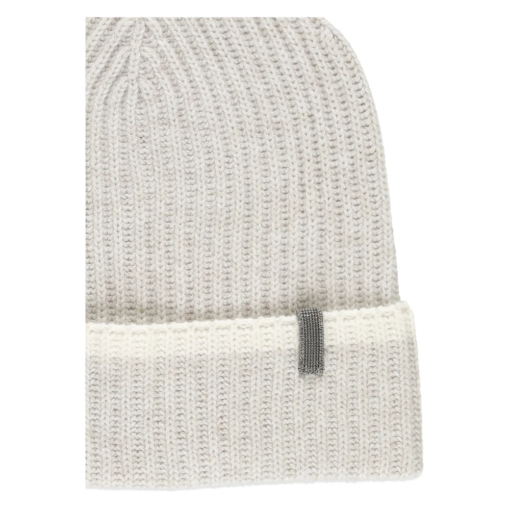 BRUNELLO CUCINELLI Ivoor Cashmere Beanie Muts met Messing Details Beige Dames