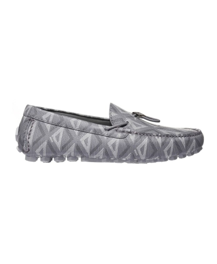 chaussures-mocassin-gris-style-elegant