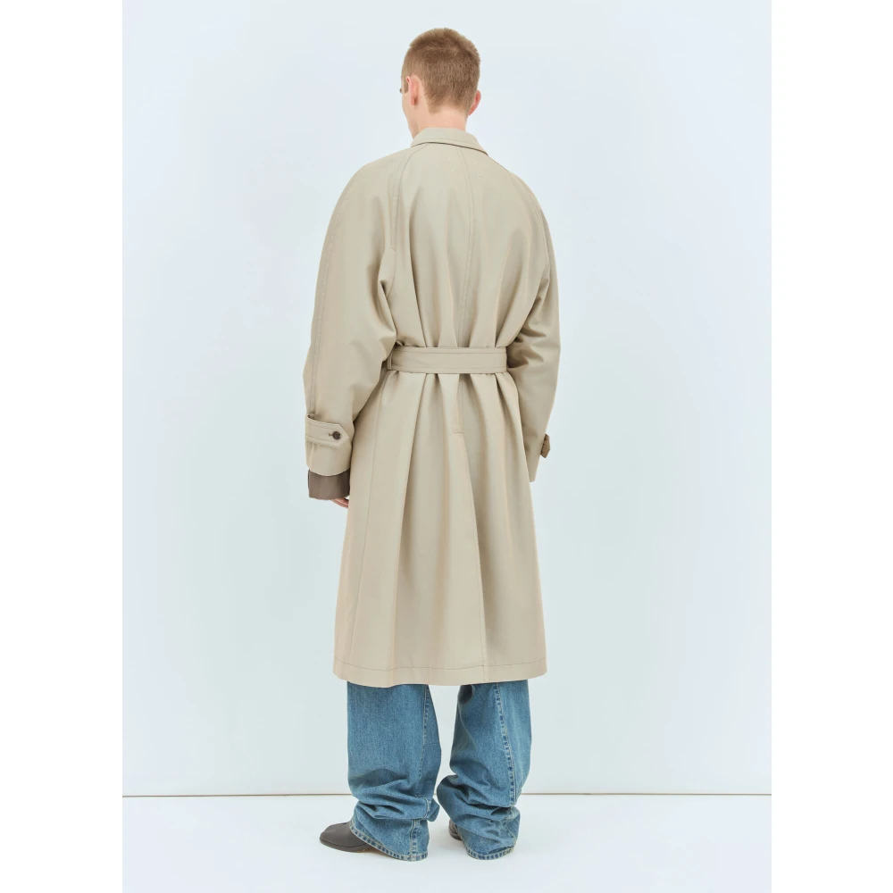 Maison Margiela Katoenen Trenchcoat met Verlengde Manchetten Beige Heren