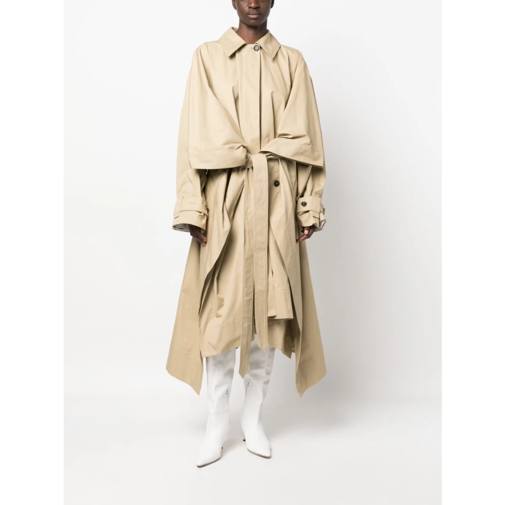 Quira Beige Katoenen Trenchcoat met Oversized Fit Beige Dames