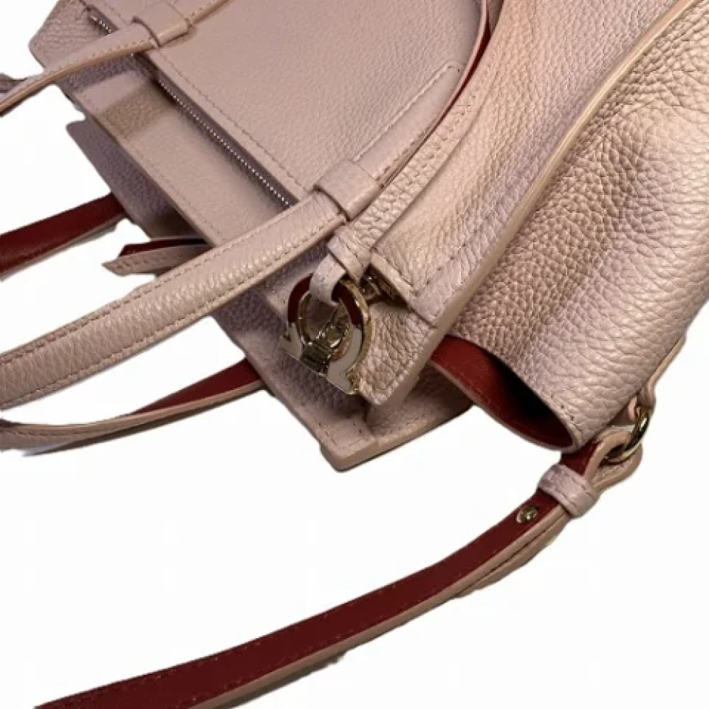 Salvatore Ferragamo Pre-owned Leather handbags Pink Dames