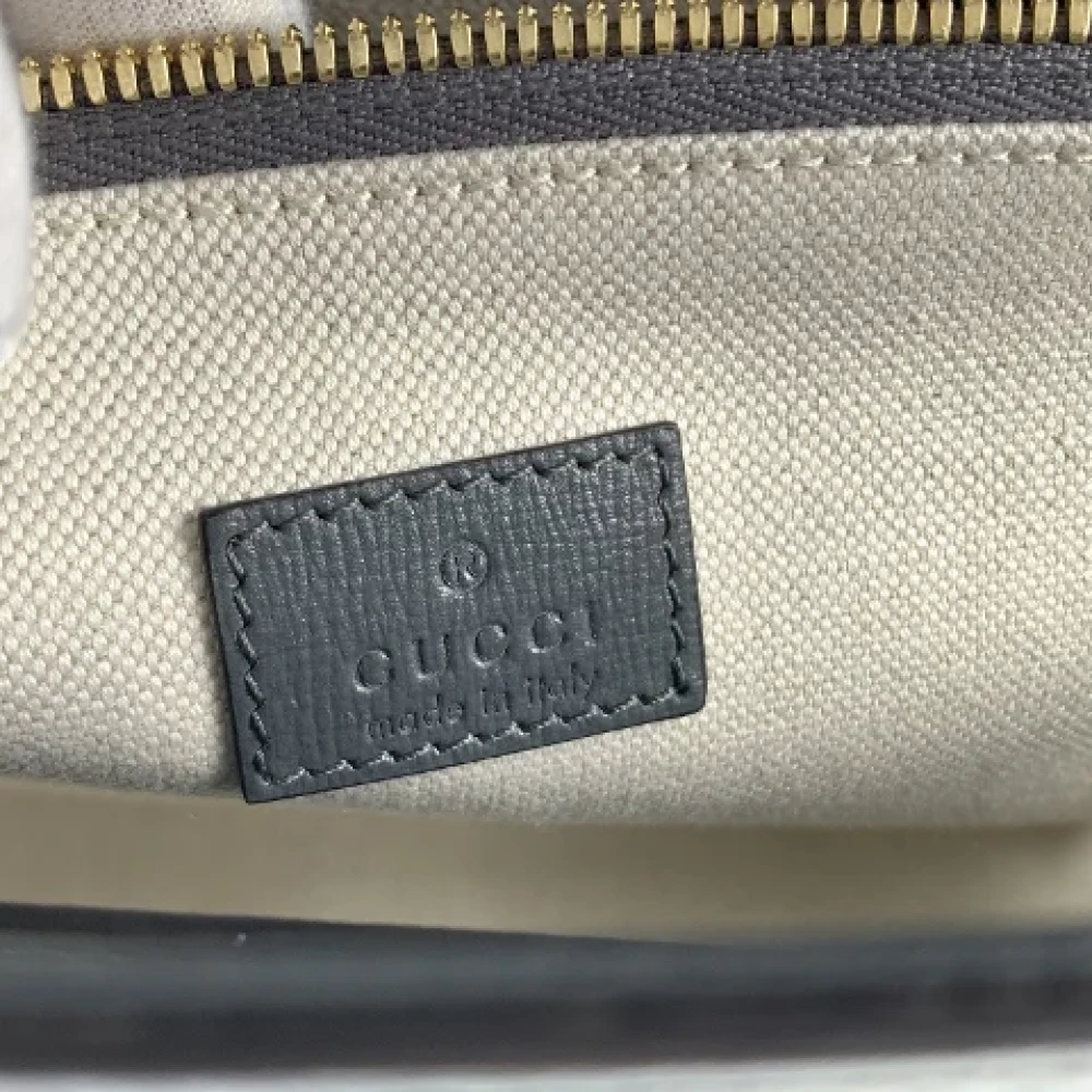 Gucci Vintage Pre-owned Leather gucci-bags Gray Dames