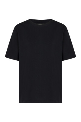 t-shirt-noir-avec-etiquette-logo-cachemire