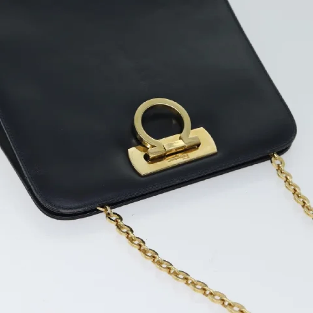 Salvatore Ferragamo Pre-owned Leather shoulder-bags Blue Dames