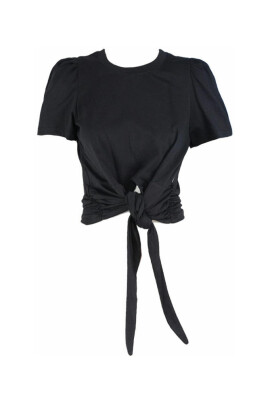 t-shirt-en-maille-noire