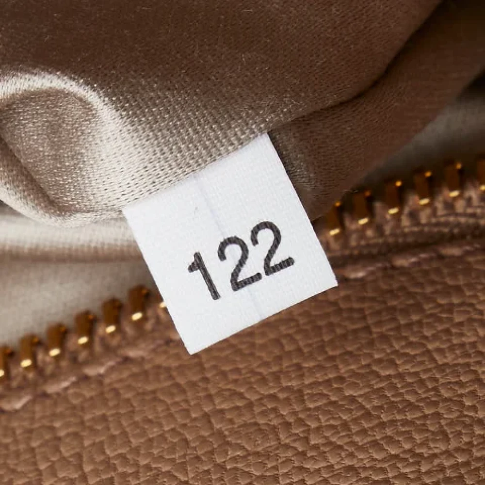 Miu Pre-owned Leather handbags Beige Dames