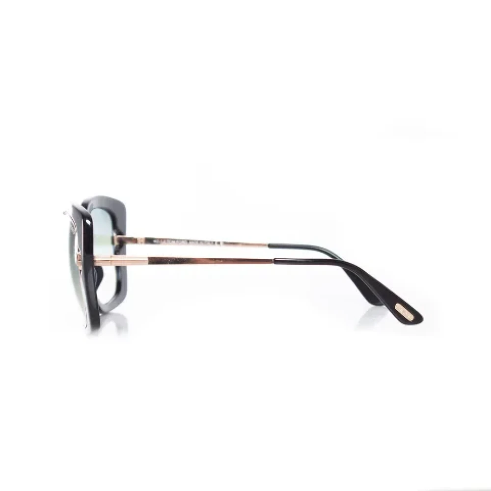 Tom Ford Pre-owned Plastic sunglasses Black Dames