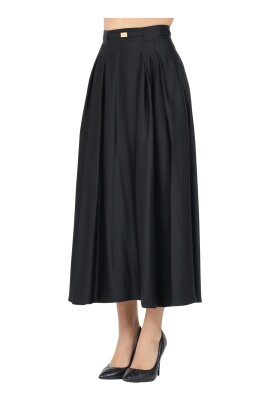 jupe-midi-noire-avec-ceinture-doree