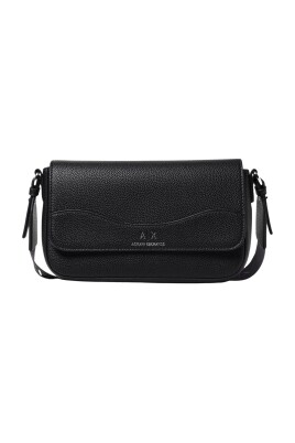 black-shoulder-bag-with-style
