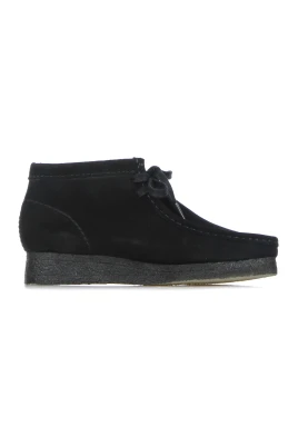 Svarta Wallabee Boot High Moccasin i mocka