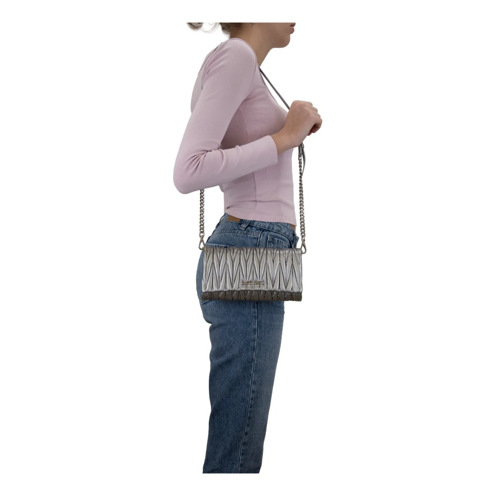 Miu Leren Schoudertas Magnetische Knoop Gray Dames
